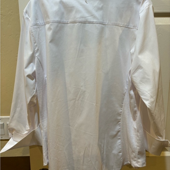 #42 Zac & Rachel White Blouse - Picture 2 of 4